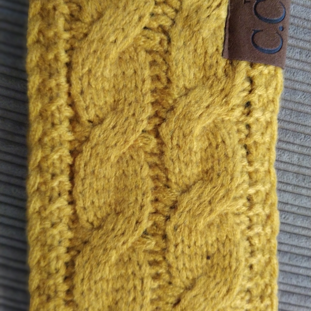 Cable Knit C.C Headwrap - Picture 4 of 4